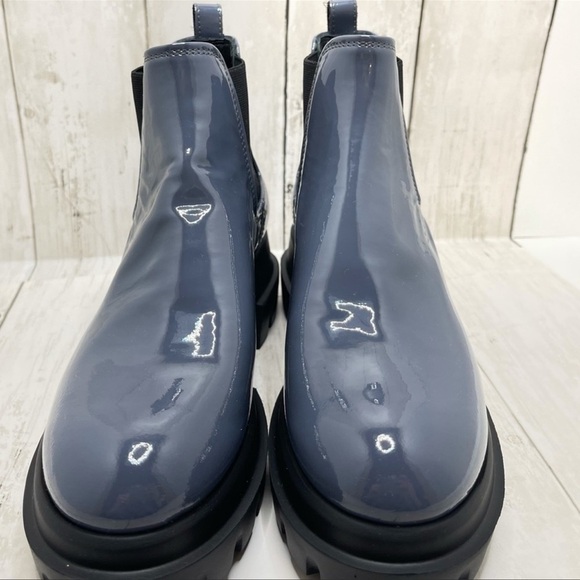 New Agl Maxine Patent Leather Lugged Sole Chelsea Boots in Navy/Midnight Size 6 - Picture 3 of 16